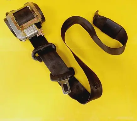 Audi A6 S6 C5 4B Front seatbelt 4B0857705A 560585901