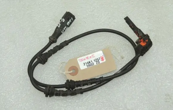 Dacia Duster ABS brake wheel speed sensor 479109155R
