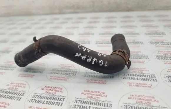 Volkswagen Touran I Engine coolant pipe/hose 1K0121058P