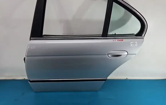 BMW 5 E39 Rear door IMPRK1543059