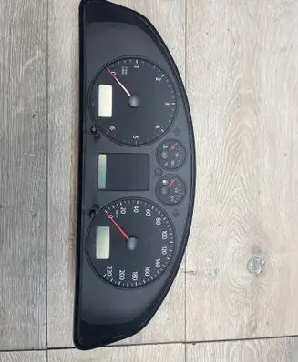 Volkswagen Transporter - Caravelle T5 Speedometer (instrument cluster) 7H0920851S 24070713063 VWZ7Z0G5550415