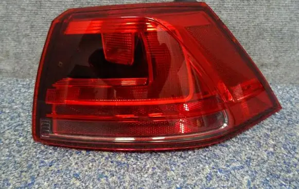 Volkswagen Golf VII Rear/tail lights 5G0945096N