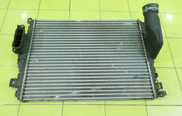 Jaguar XF X250 Intercooler radiator WP220