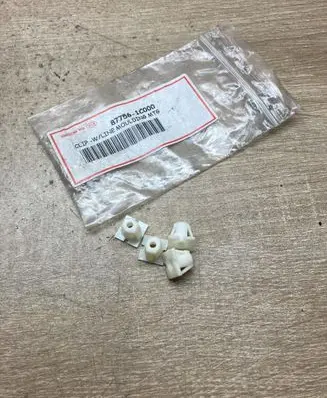 KIA Rio Other body part 877561C000