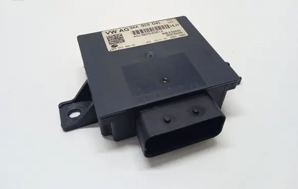 Volkswagen PASSAT B7 Power management control unit 3AA919041 8ES01045240 0138254081