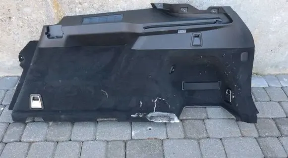 Volvo XC90 Tailgate/trunk side cover trim 39825195 241120172253 3370755