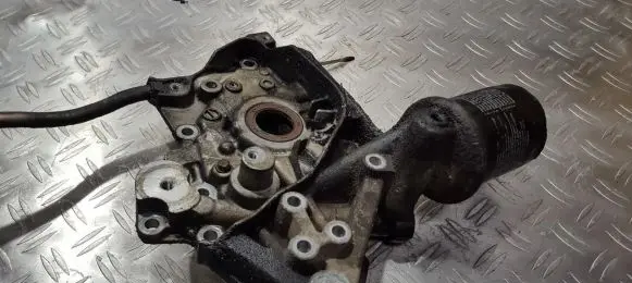 Mitsubishi Space Star Oil pump 