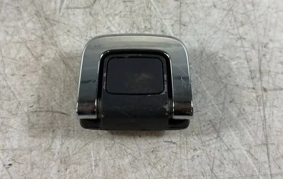 Peugeot 508 Tie down hook / loop 96742001ZD