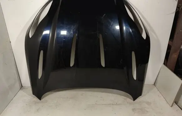Aston Martin DB11 Engine bonnet/hood