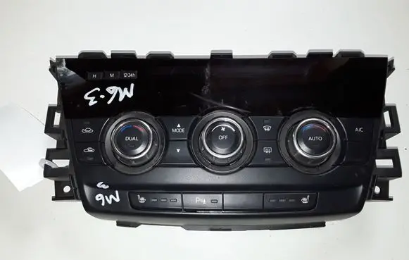 Mazda 6 Air conditioner control unit module GJJ461190G