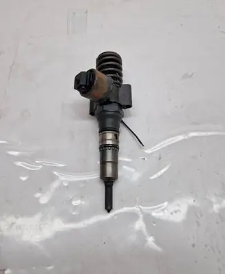 Mitsubishi Grandis Fuel injector 0414720404 03G130073
