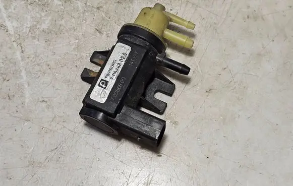 Volkswagen Caddy Turbo solenoid valve 700868020 70086800