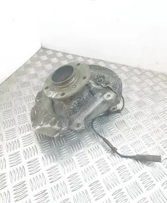 BMW 1 E81 E87 Front wheel hub 6764443