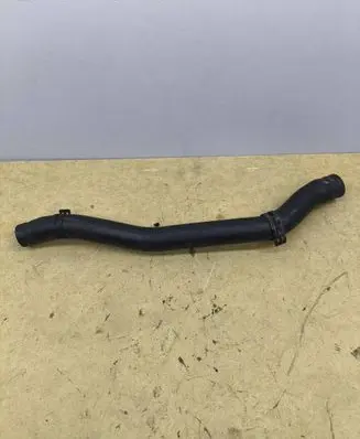 Mercedes-Benz C W203 Engine coolant pipe/hose 2035061735 081625412K