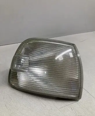 Volkswagen Transporter - Caravelle T4 Front indicator light 7D0953042