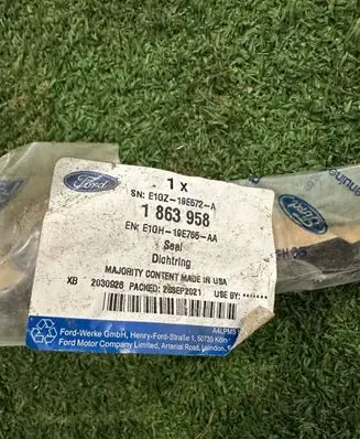 Ford Edge II Rubber seal loading door E1GH19E765AA