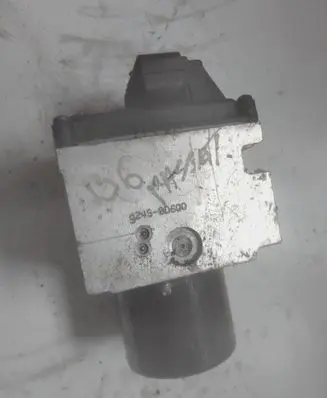 Volkswagen PASSAT B6 ABS Pump 3C0614095 GN0756446 61401