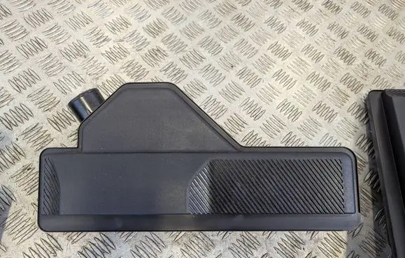 Nissan Qashqai J12 Intake resonator 6UM04