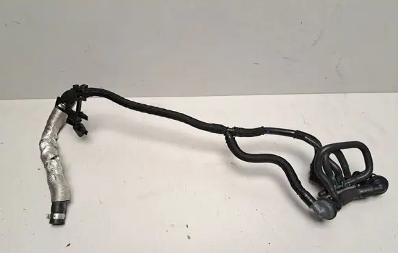 Porsche Macan (95B) Fuel line pipe 8W0612797