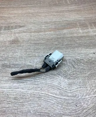BMW 3 E30 Plug wire 1378401