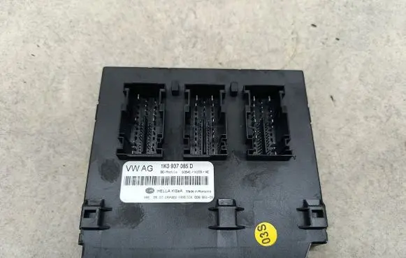 Skoda Octavia Mk2 (1Z) Comfort/convenience module 