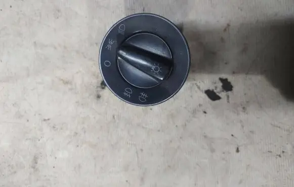 Volkswagen Sharan Light switch 3B0941531C 04052003