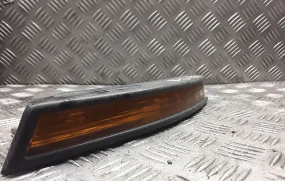 Volkswagen PASSAT B6 Front indicator light 3C0807717 3C0953041C