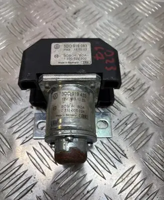 Volkswagen Phaeton Charging relay 3D0919083 1330522900 3D0919433