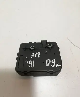BMW 3 E90 E91 Tailgate window lock/catch/latch 51248218849 100323