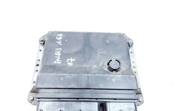 Toyota Auris 150 Engine control unit/module MB275300Q241 8966102E71