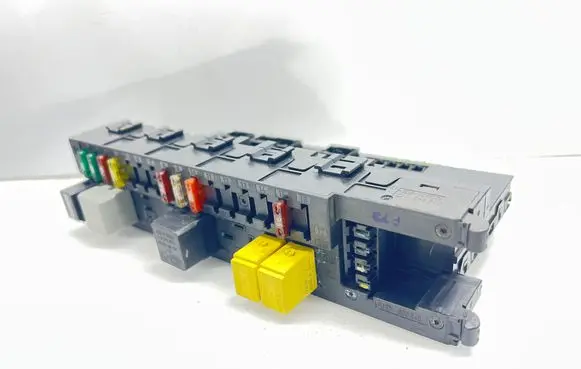 Mercedes-Benz C W203 Comfort/convenience module 2035453201 5DK00848612