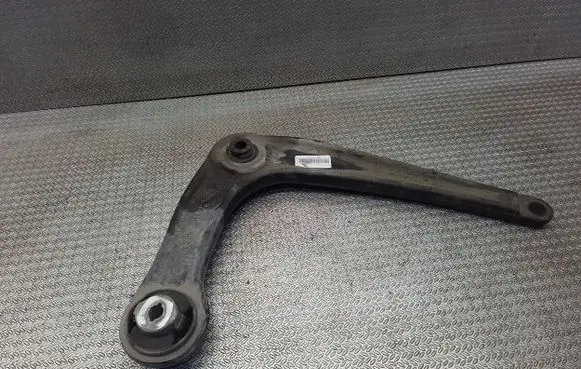 Citroen Jumpy Front control arm 9816863580