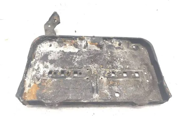 Mercedes-Benz W123 Battery tray 