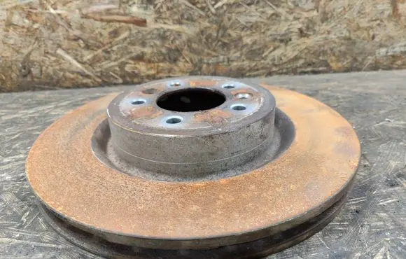 Land Rover Discovery 5 Front brake disc