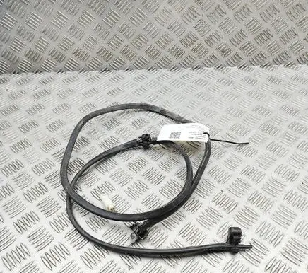 BMW i3 Windshield washer spray nozzle 7347668