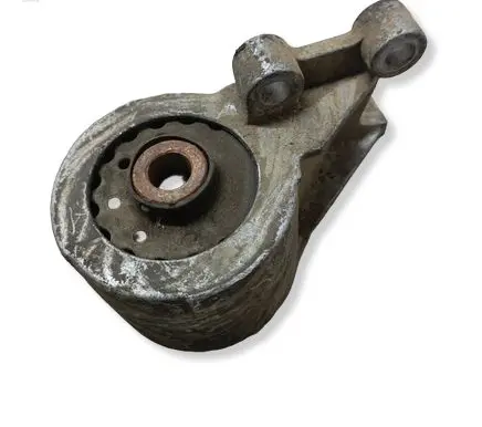 Volkswagen Transporter - Caravelle T4 Engine mount bracket 701399201J
