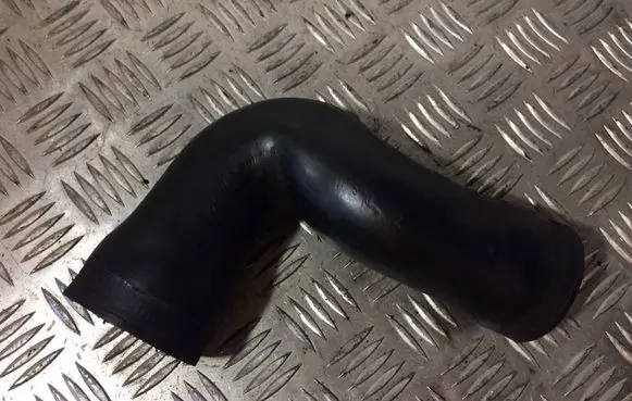 Audi A4 S4 B6 8E 8H Intercooler hose/pipe