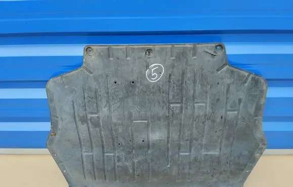 Volkswagen Golf VI Engine splash shield/under tray 1K0825237AG