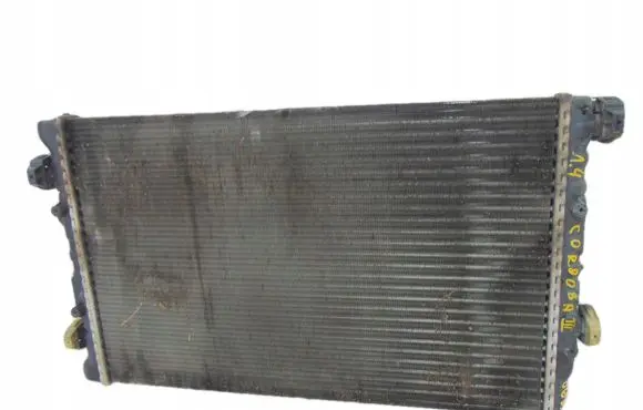Seat Cordoba (6L) Coolant radiator 6Q0121253Q