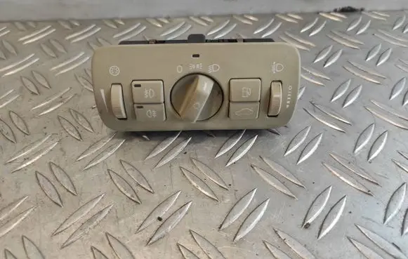 Volvo XC60 Light switch