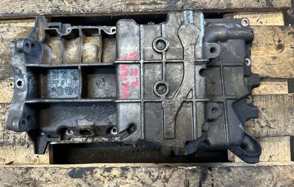 Opel Vectra C Oil sump 55557090