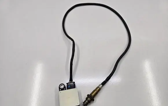 BMW 5 G30 G31 G38 Lambda probe sensor 8582026