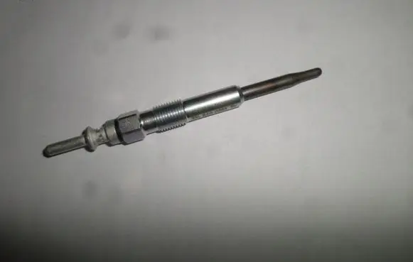 BMW X3 E83 Glow plug 3148600001