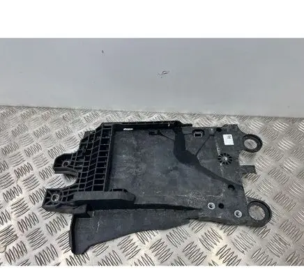 BMW 2 Active Tourer U06 Battery tray 9855635