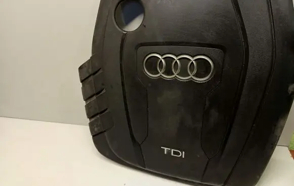 Audi A4 S4 B8 8K Engine cover (trim) 03L103825AB