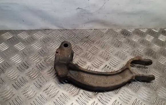 Audi Q5 SQ5 Lower shock absorber bracket 8K0413L 8K0413037L