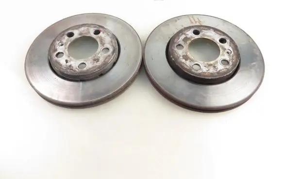 Seat Ibiza III (6L) Front brake disc