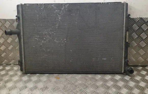 Skoda Yeti (5L) Coolant radiator 1K0121251DM