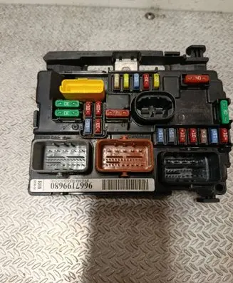Peugeot 307 BSM Control unit 9667199680