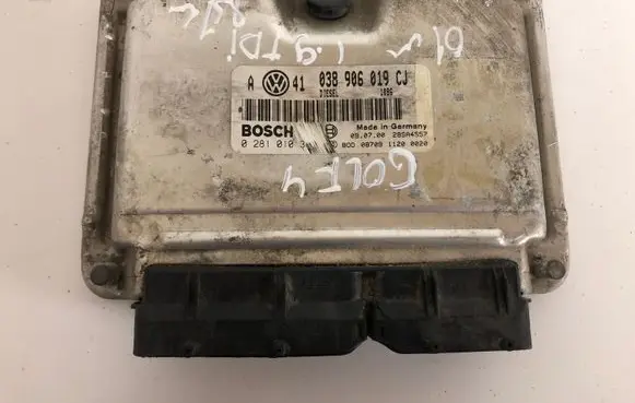 Volkswagen Golf IV Engine control unit/module 038906019CJ 02810103